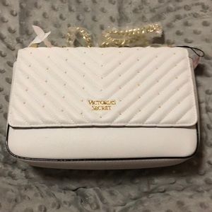 New** Victoria’s Secret Purse